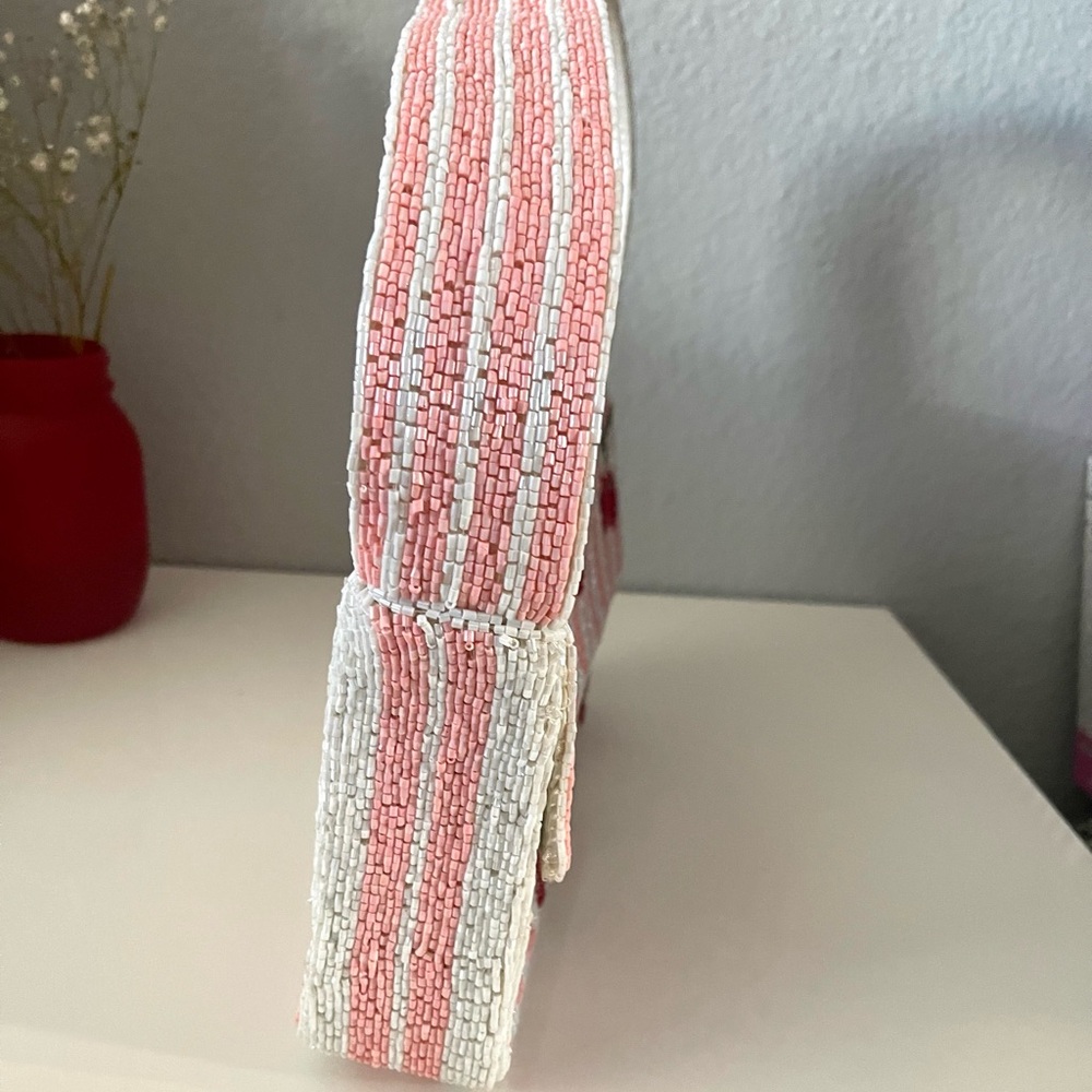 Cherry Beaded Handbag - Picture 4 of 7
